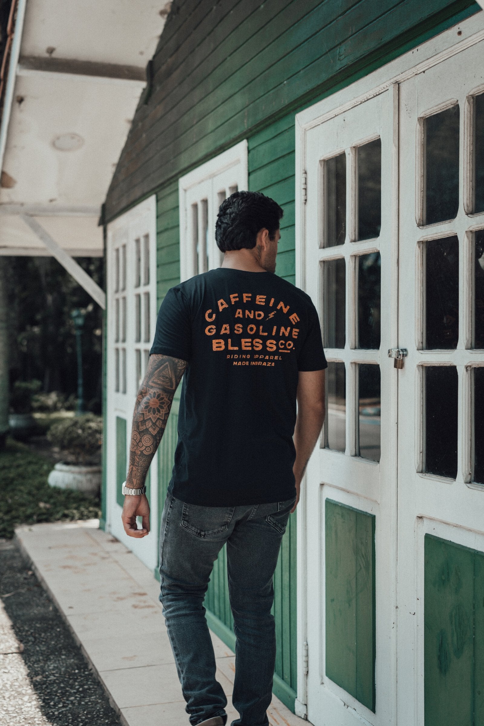 CAMISETA BLESS Caffeine and Gasoline black yellow