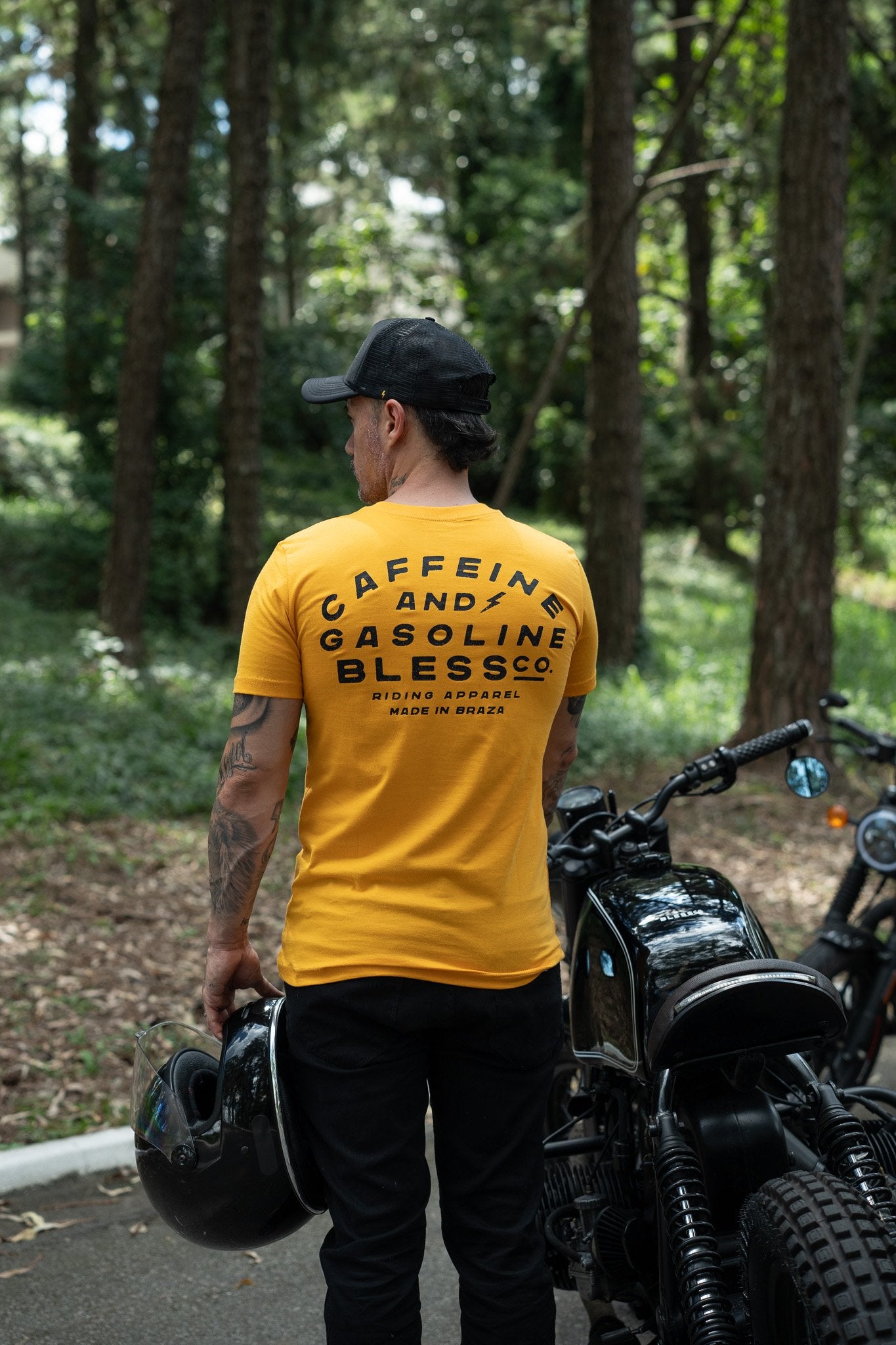 CAMISETA BLESS Caffeine and Gasoline Yellow